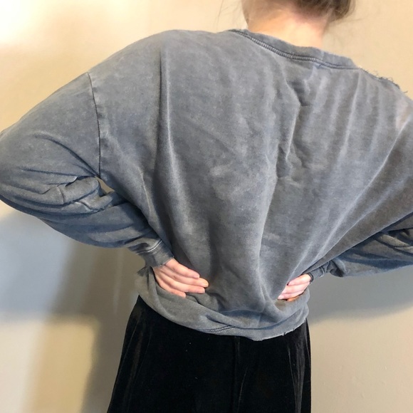 Grunge Sweater - Picture 3 of 3